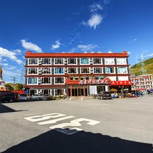 唐古特牧云酒店