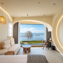 Sanjo三江·湖景民宿(太湖西山店)