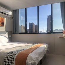 启弘民宿
