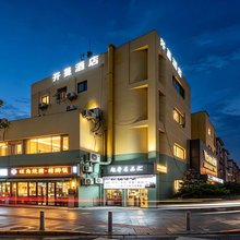 开蔓酒店(上海松江体育中心地铁站店)