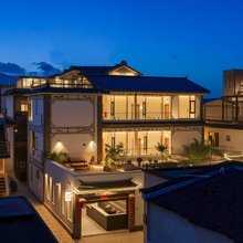 青陌·影音Designer度假美宿(大理古城店)