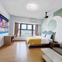 丽贝卡公寓(广州花都融创文旅城店)