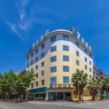 7天连锁酒店(兴义万峰林下五屯店)