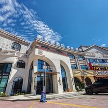 启东新古德酒店(申港城美食街店)