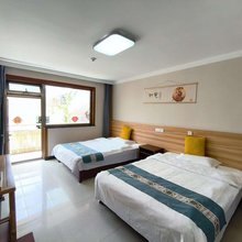 五台山泽芸贤阁民宿(黛螺顶店)