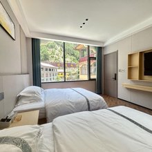 雅江阿吉拉姆庄园
