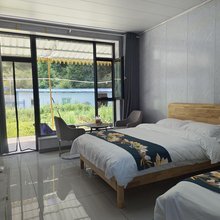 尼勒克听松落民宿