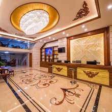 东兴俊文酒店(二桥国门店)