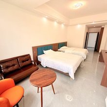 建始鹏荣阁复式loft度假民宿(花坪镇中心店)