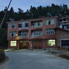 隐青山民宿