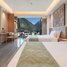 丽呈望山栖酒店(茂县店)
