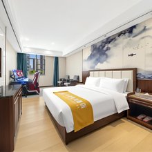 亦爱·电竞酒店(临澧县政府店)