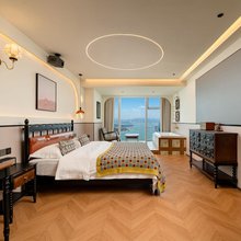云上.山海一线海景设计师公寓(厦门大学世茂双子塔店)