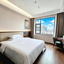 荣耀大酒店