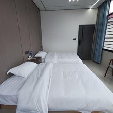 云岭山居民宿(莽山五指峰店)