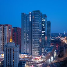 沈阳奥体营盘街地铁站亚朵酒店