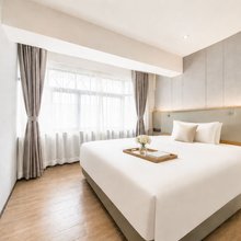 蓝尔兹酒店(深圳市福田区华强路地铁站店)