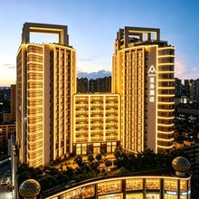 海口万国大都会骑楼老街亚朵酒店