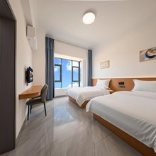 芒市悦晨ManshiYuechen民宿(芒市广场银家早点店)