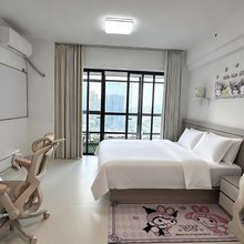 欢悦·赋能·尖峰时刻电竞公寓(广州增城低碳园店)
