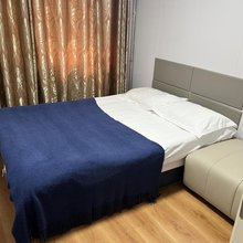 阿勒泰晚屿民宿