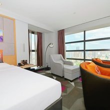 创电竞Lite酒店(武汉黄鹤楼武昌火车站店)