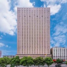 长沙紫东阁乐天大酒店(五一广场火车站地铁站店)