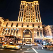 曼哈顿公寓(哈尔滨中央大街索菲亚教堂店)
