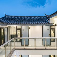 无华艺宿.日照金山雪山观景美宿(丽江四方街店)