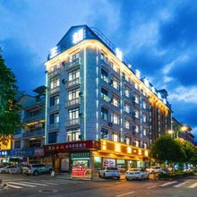 鹤峰楚王朝大酒店