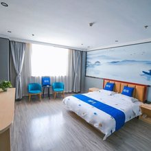 轻住·居佳精品酒店(中心汽车站店)