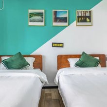 惠州惠东维铂湾海景美宿(万科双月湾三期店)