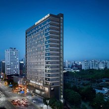 Mina妙纳·时尚酒店(黔江雄鹰大道店)