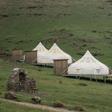云朵嘎查·游牧野奢帐篷·星空营地(乌兰察布之夏度假牧场店)