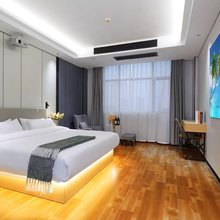 美季酒店(五福广场店)
