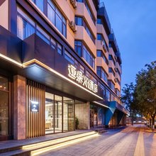 北京南站马家堡地铁站亚朵X酒店