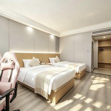 云泊轻奢酒店(宁德万达汽车北站店)