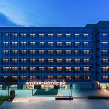 深圳宝安国际机场福永地铁站亚朵酒店