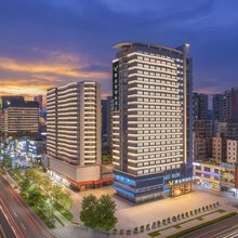 维也纳国际酒店(东莞国贸元美地铁站店)