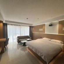 景奕智能民宿(郑州CBD会展中心店)