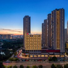 柏曼酒店(桂林市政府两江国际机场店)