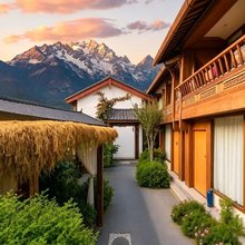 喆·吉隅|度假花园庭院民宿(丽江忠义市场木府店)