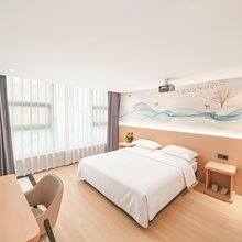如家派柏·云酒店(广安职业技术学院吾悦广场店)