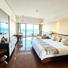 海纳海景酒店(泡泡海沙滩店)