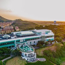 青岛天泰山乐爱温泉艺术酒店
