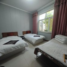 阿拉善左旗香居人家