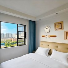 昭通躺赢居民宿(昭通职业学院店)