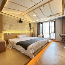 梦巢设计师酒店