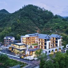 雲庭悦色度假村