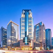 康铂酒店(上海陆家嘴中心向城路地铁站店)